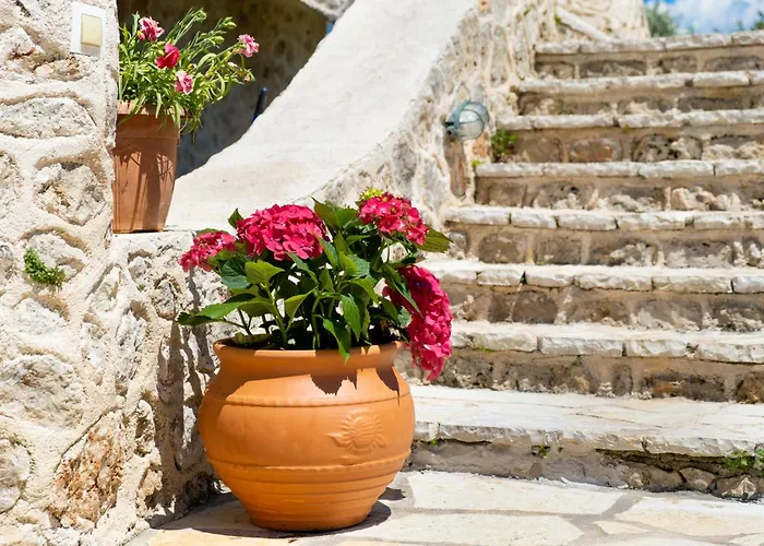 Gkountis Stone 4 Lefkada City